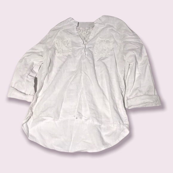 🌟SALE 2/$10.00‼️ Women’s Blouse Boho White with Lace Details size M - Picture 4 of 7